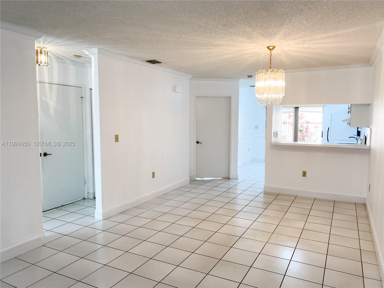 VILLAS OF BIRD GARDENS CO - Residential Lease