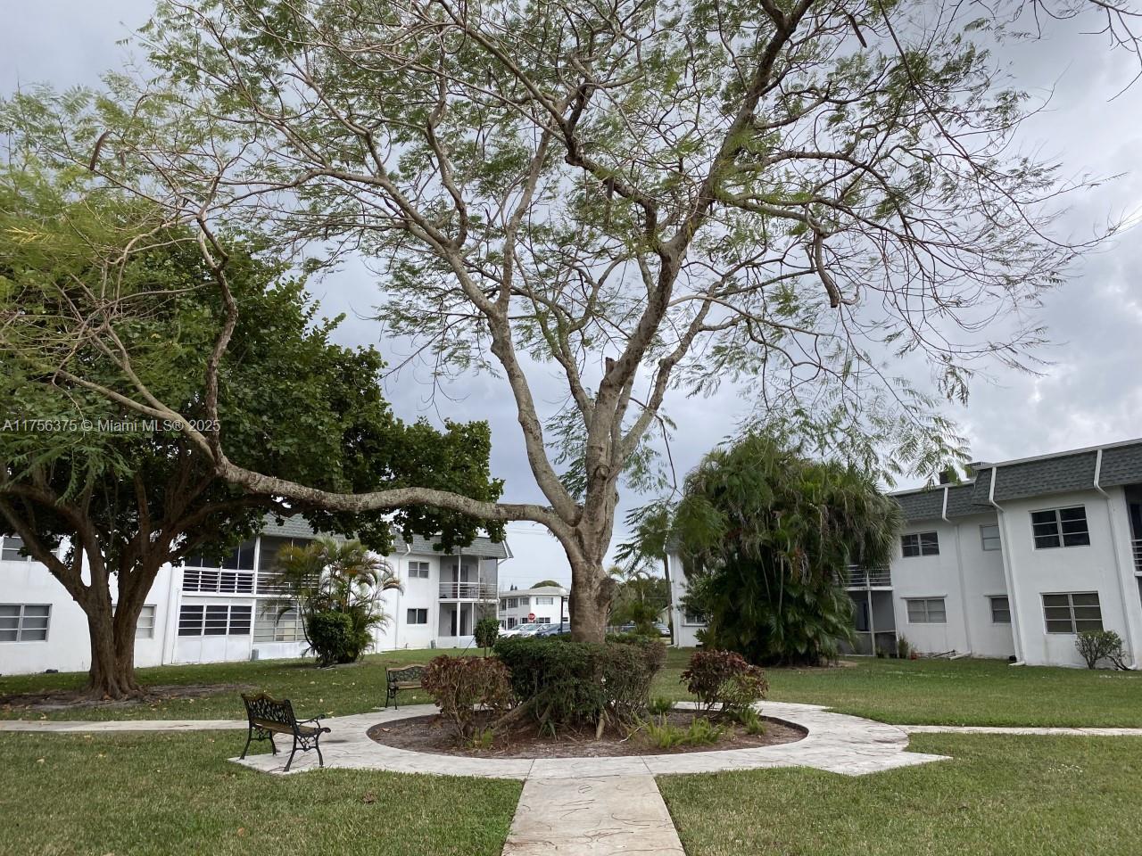 Rental Property at 6507 Winfield Blvd 210-C, Margate, Broward County, Florida - Bedrooms: 1 
Bathrooms: 2  - $1,450 MO.