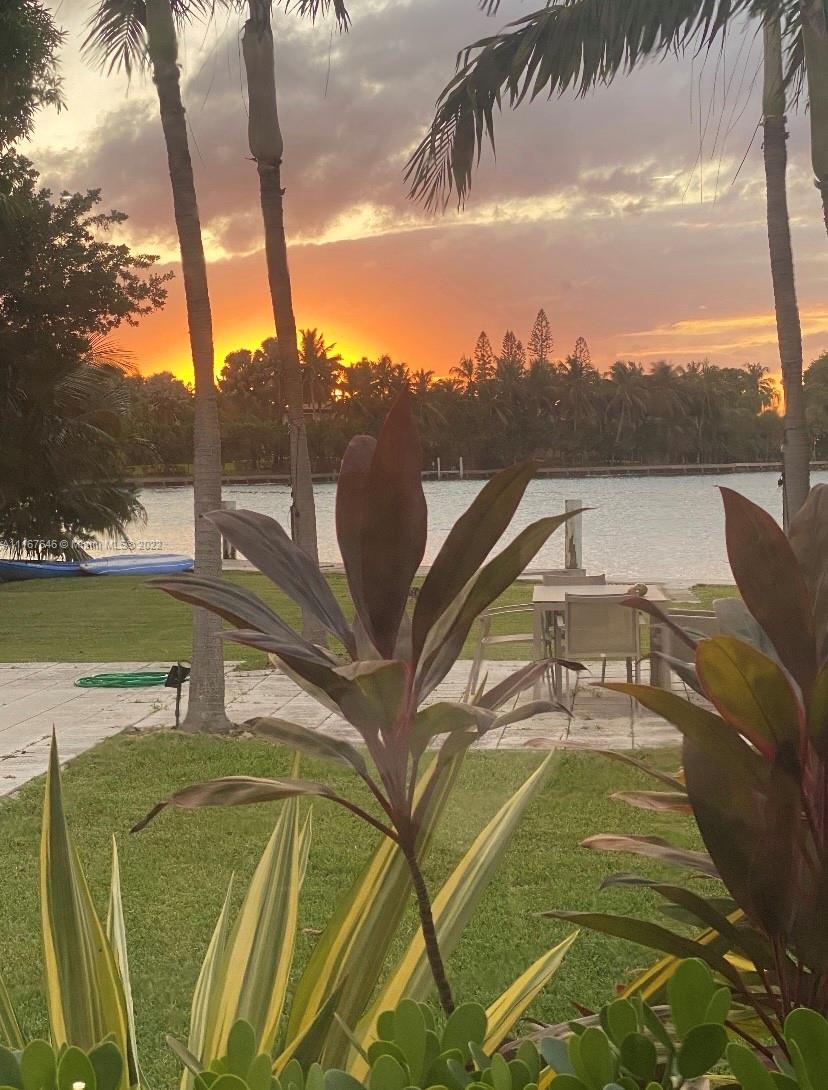 ALTOS DEL MAR NO 5 - Residential