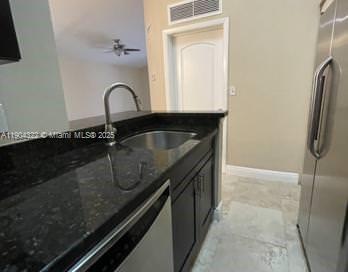 LAKEVIEW CLUB CONDO - Residential Lease