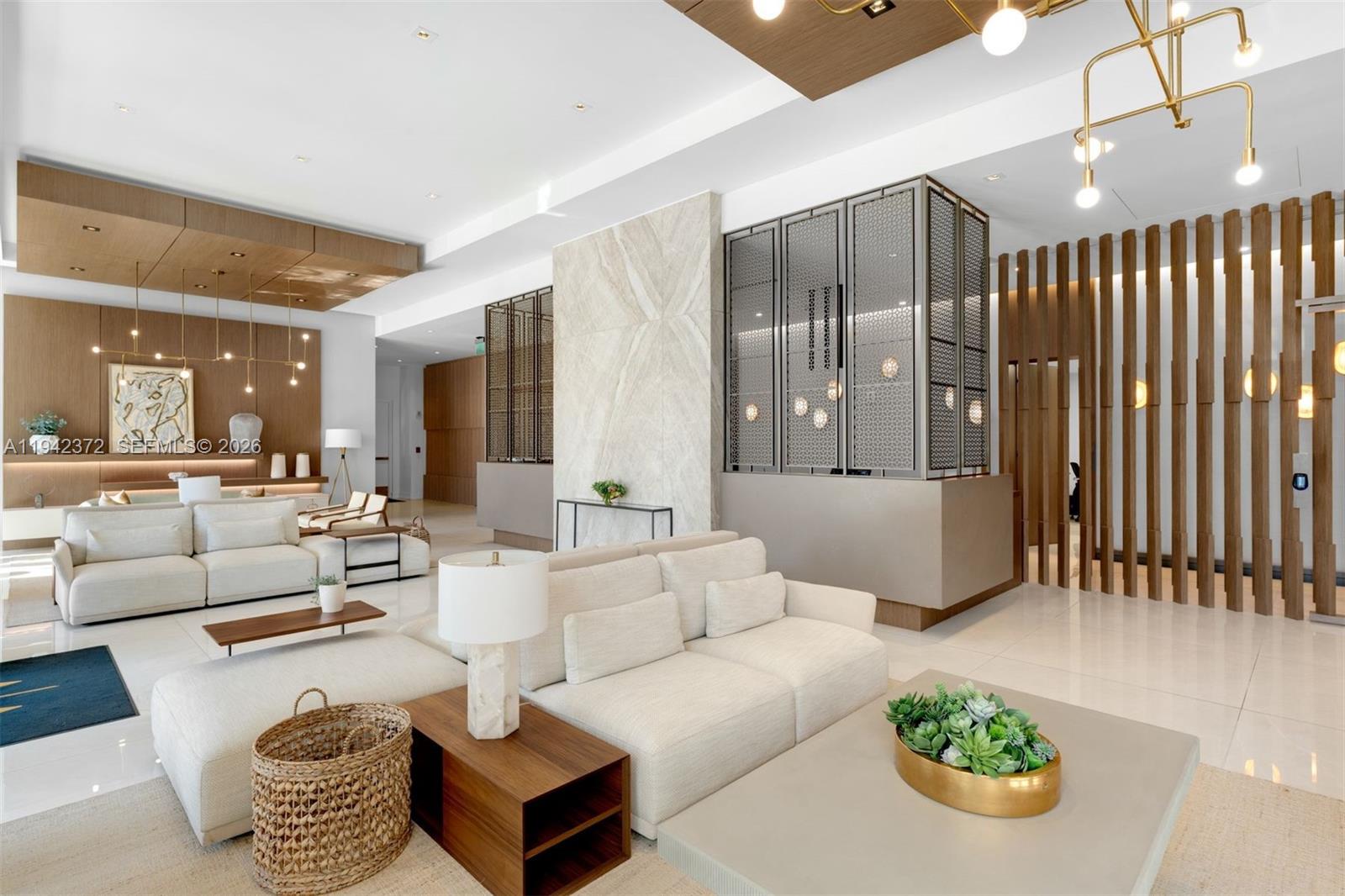 CORAL GABLES BILTMORE SEC - Residential