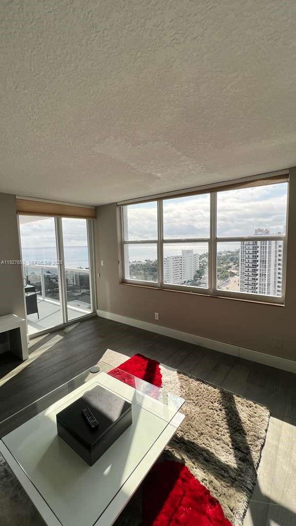 BERKLEY SOUTH CONDO - Residential Lease