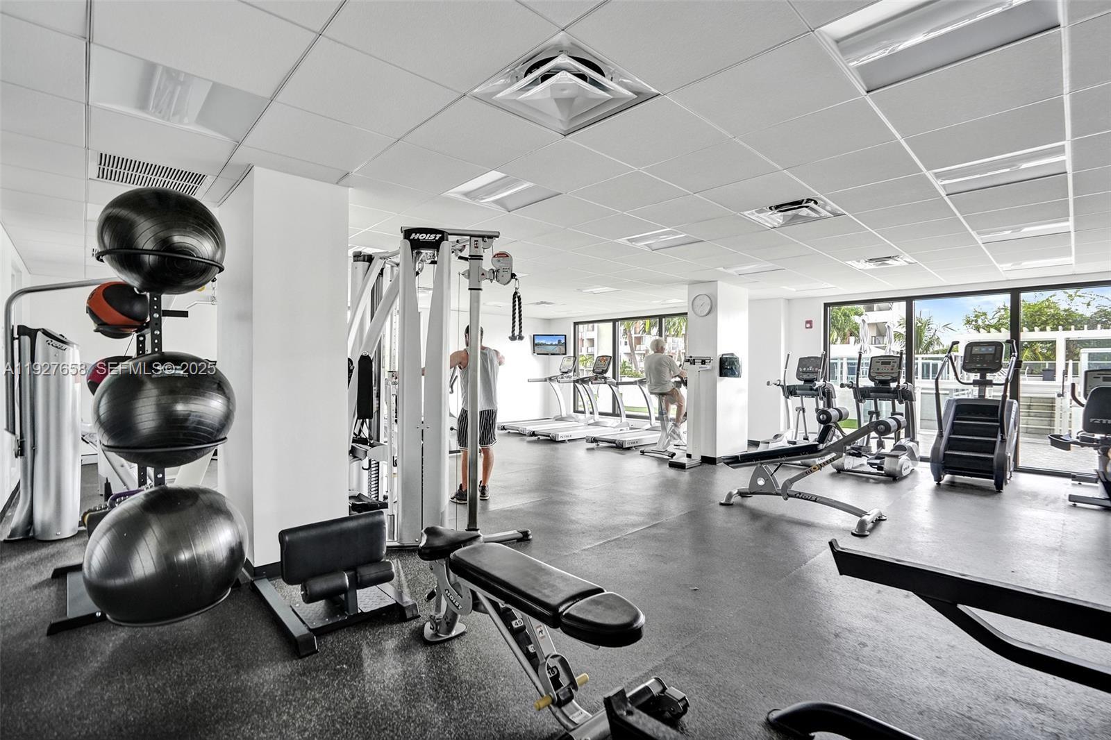 BERKLEY SOUTH CONDO - Residential Lease