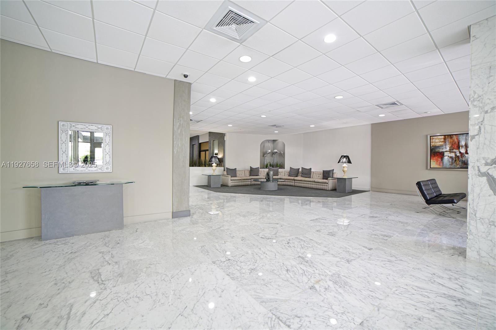 BERKLEY SOUTH CONDO - Residential Lease