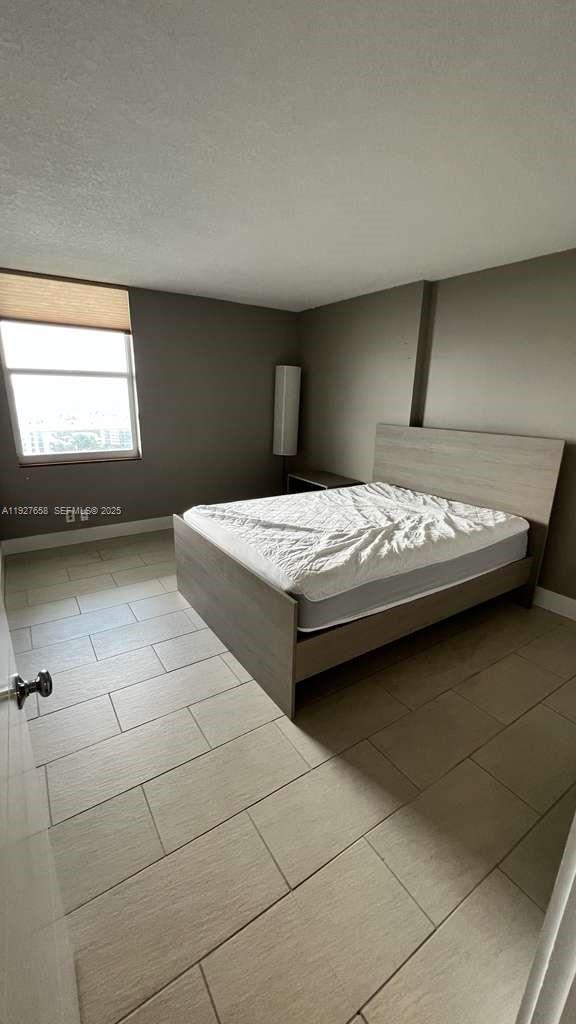 BERKLEY SOUTH CONDO - Residential Lease