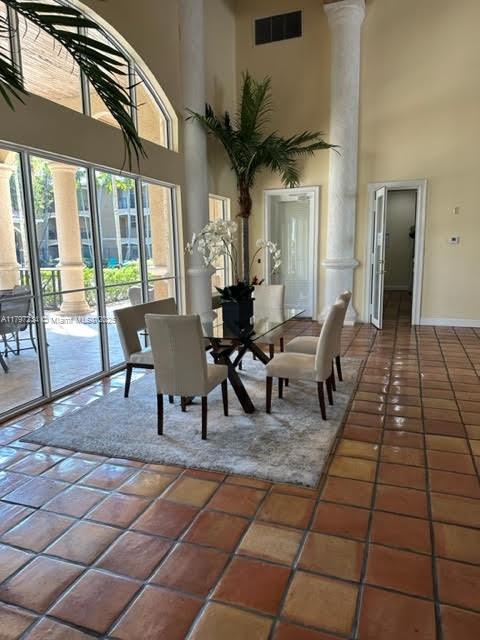 MARQUESA CONDO - Residential