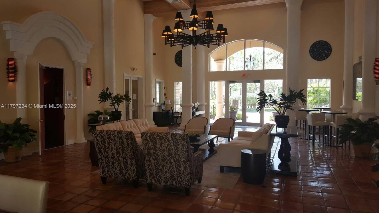 MARQUESA CONDO - Residential