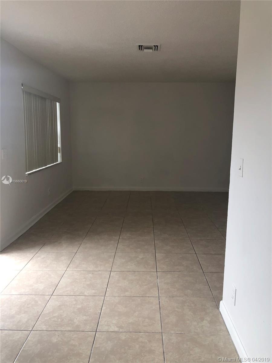 LAUDERDALE NORTH PARK SEC - Residential Lease