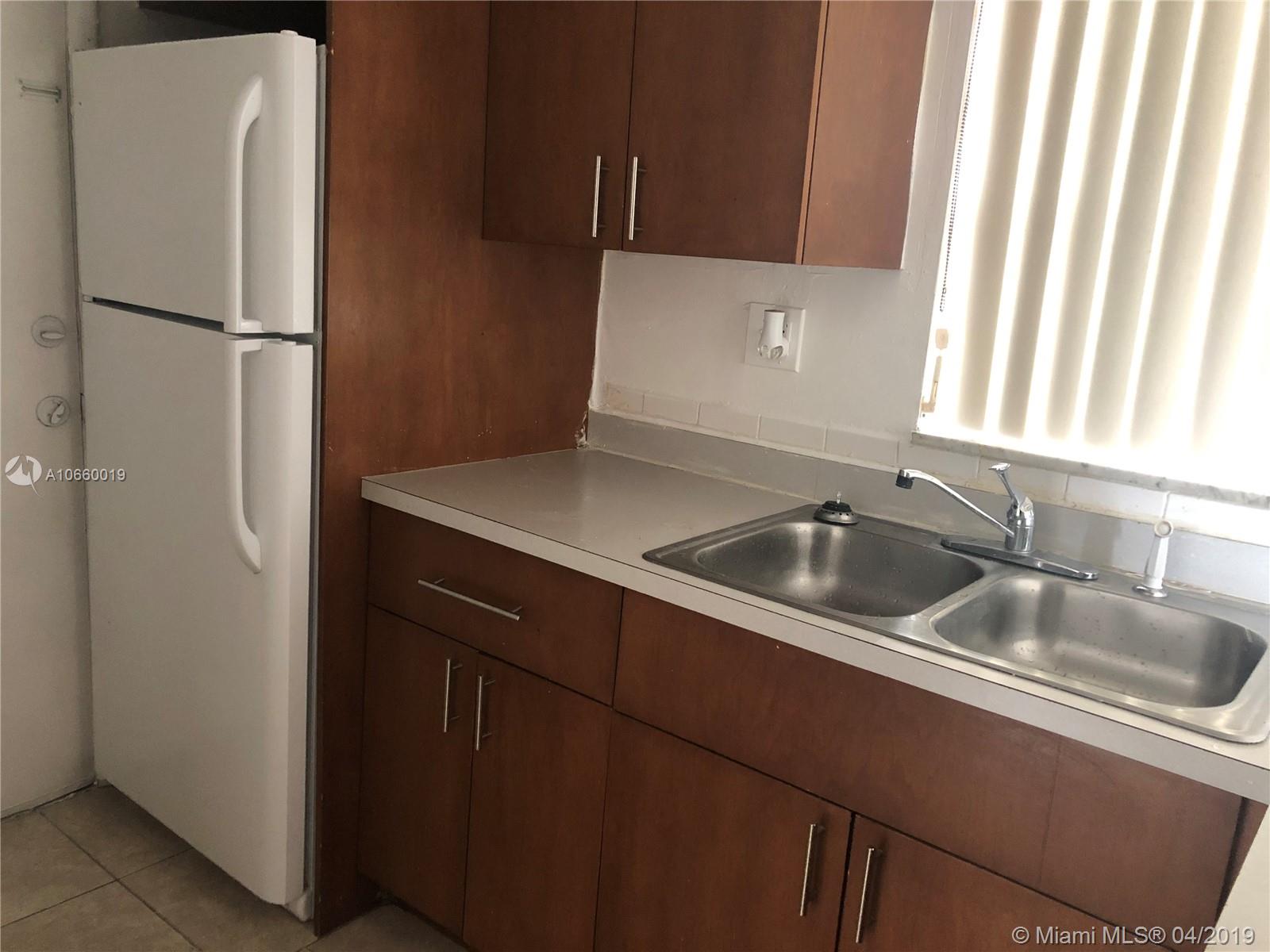 LAUDERDALE NORTH PARK SEC - Residential Lease