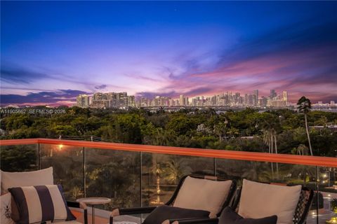 60 Edgewater Dr 7A Coral Gables FL 33133