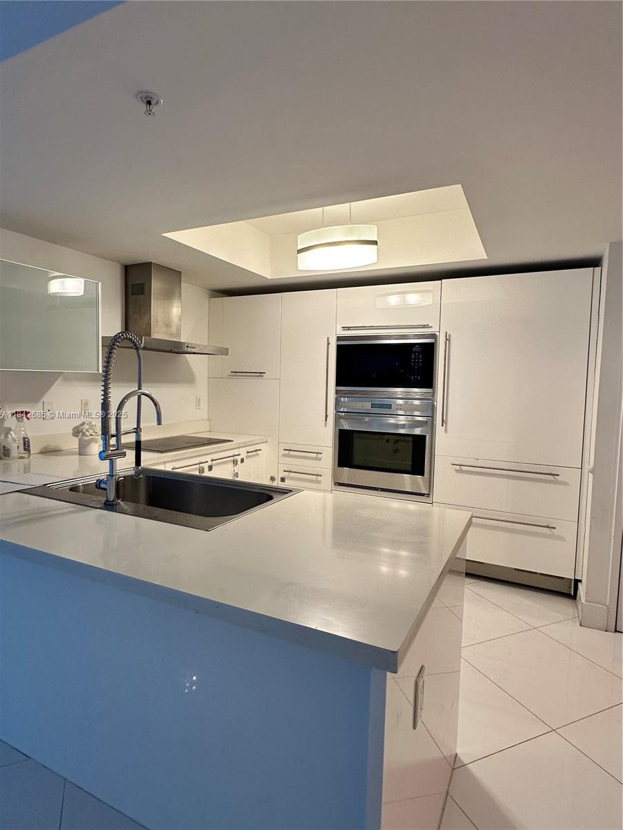 200 Sunny Isles Blvd 2-501