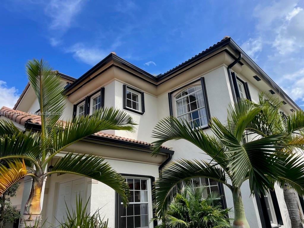 19240 Sw 30th St, Miramar, Broward County, Florida - 4 Bedrooms  
5 Bathrooms - 