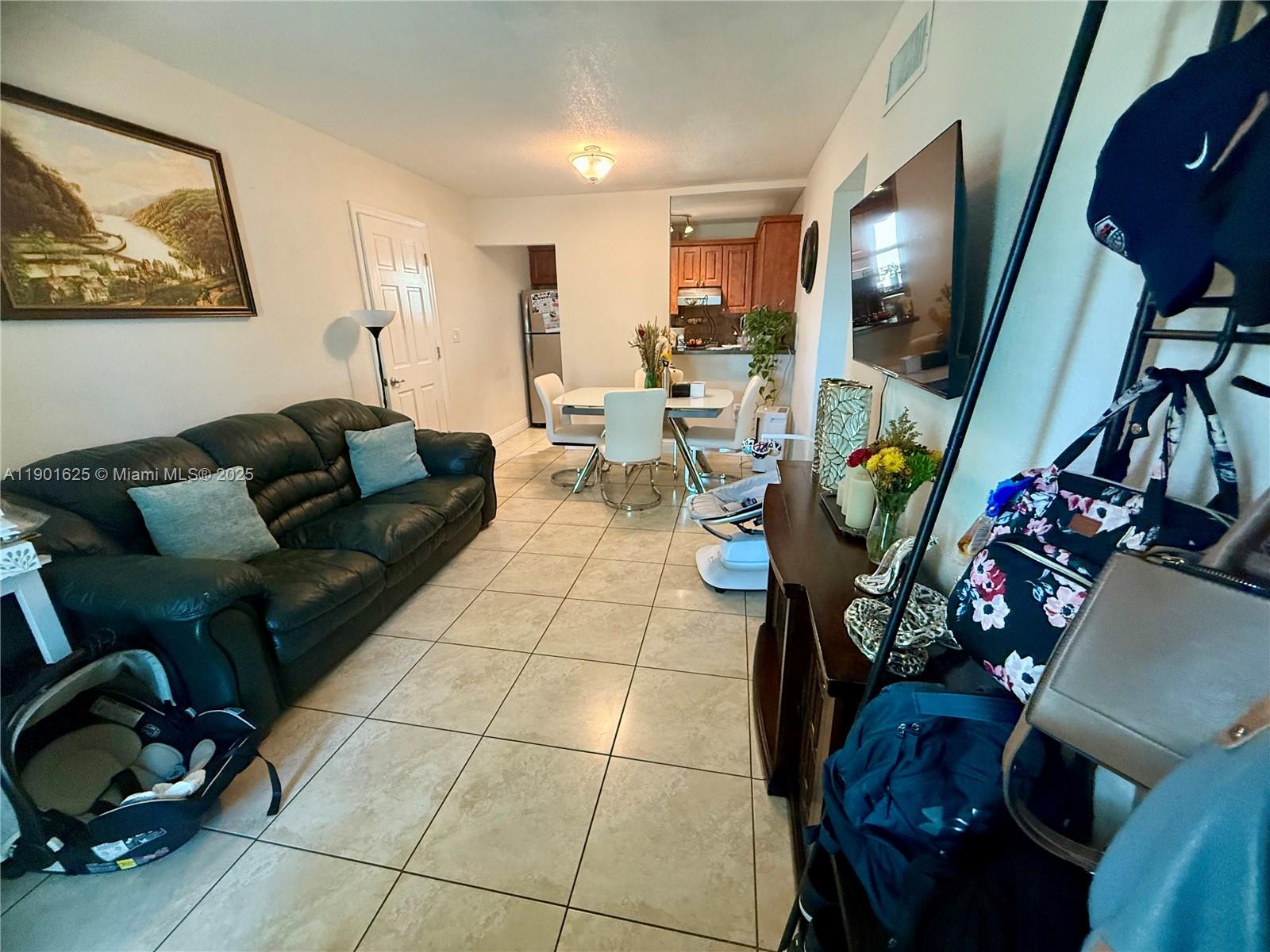 TRAJUNE PARK - Residential Income