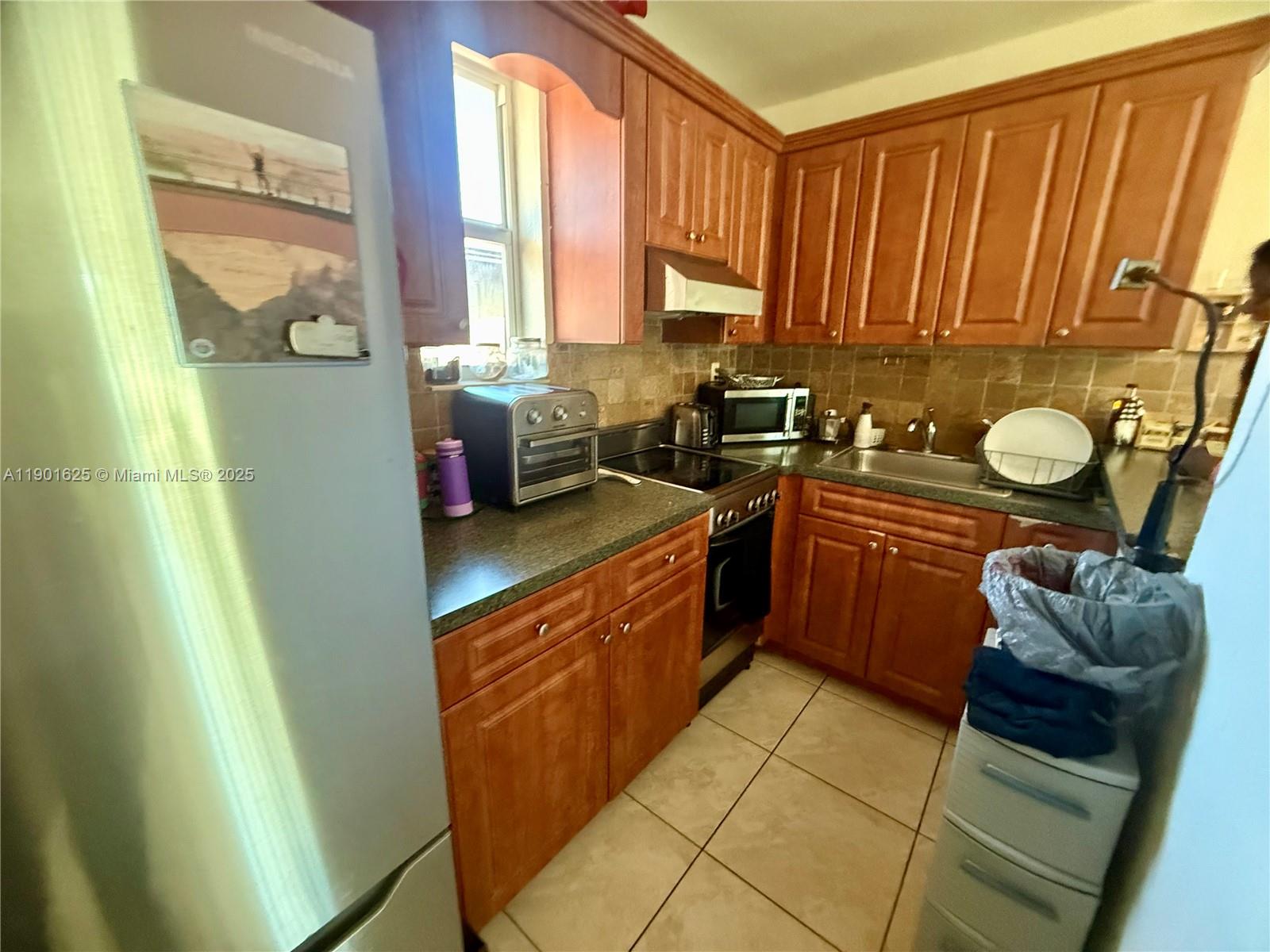 TRAJUNE PARK - Residential Income