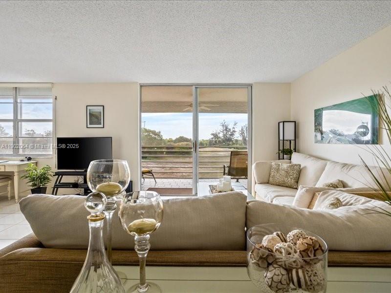 BOCA TEECA CONDO 8 - Residential Lease