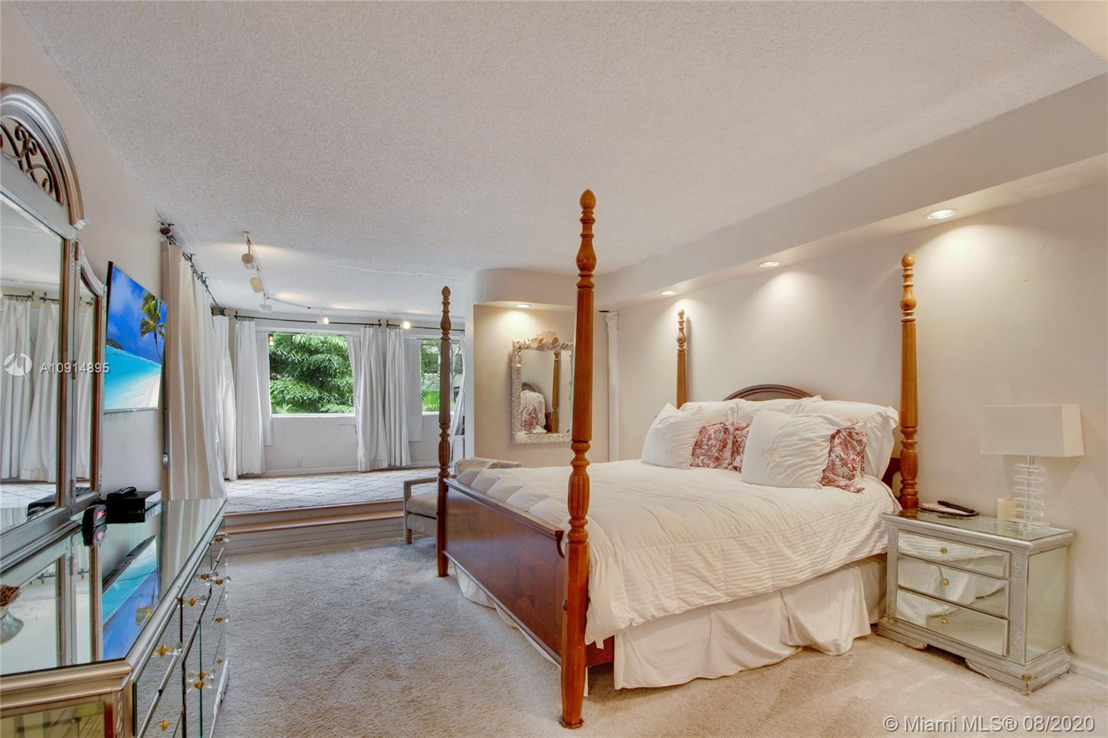 KEY COLONY NO 4 CONDO - Residential