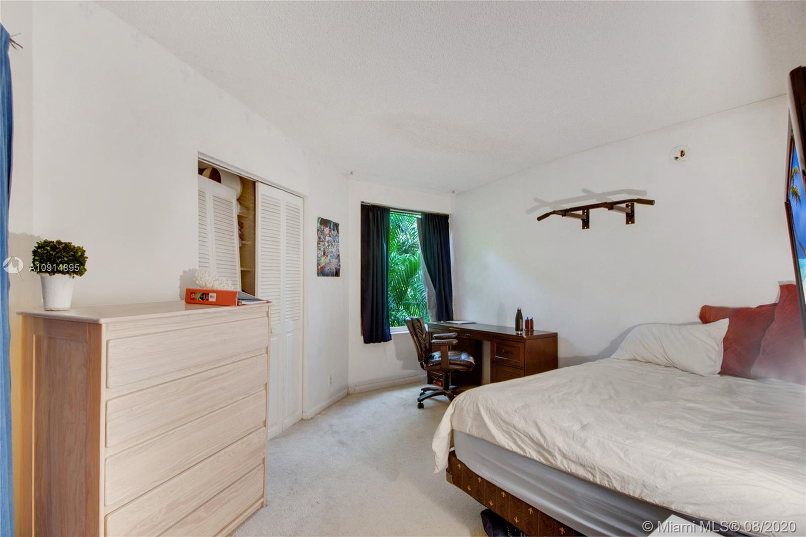 KEY COLONY NO 4 CONDO - Residential