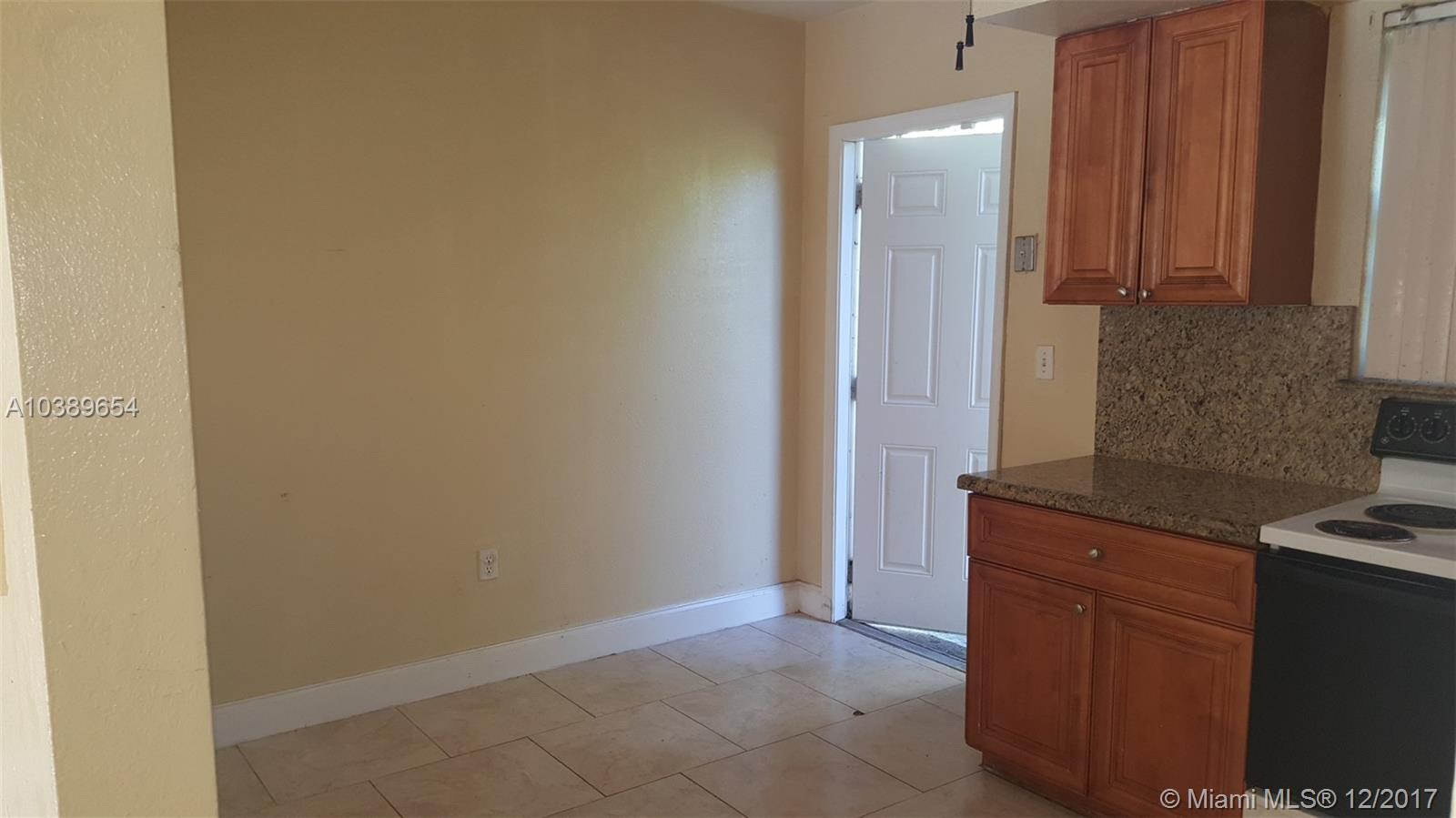 PYTHIAS PARK - Residential Lease