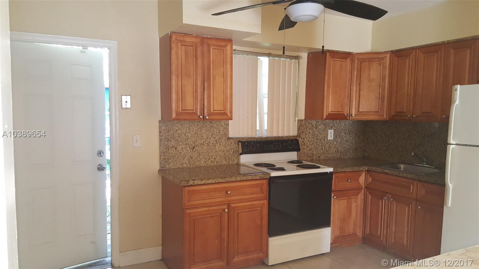 PYTHIAS PARK - Residential Lease