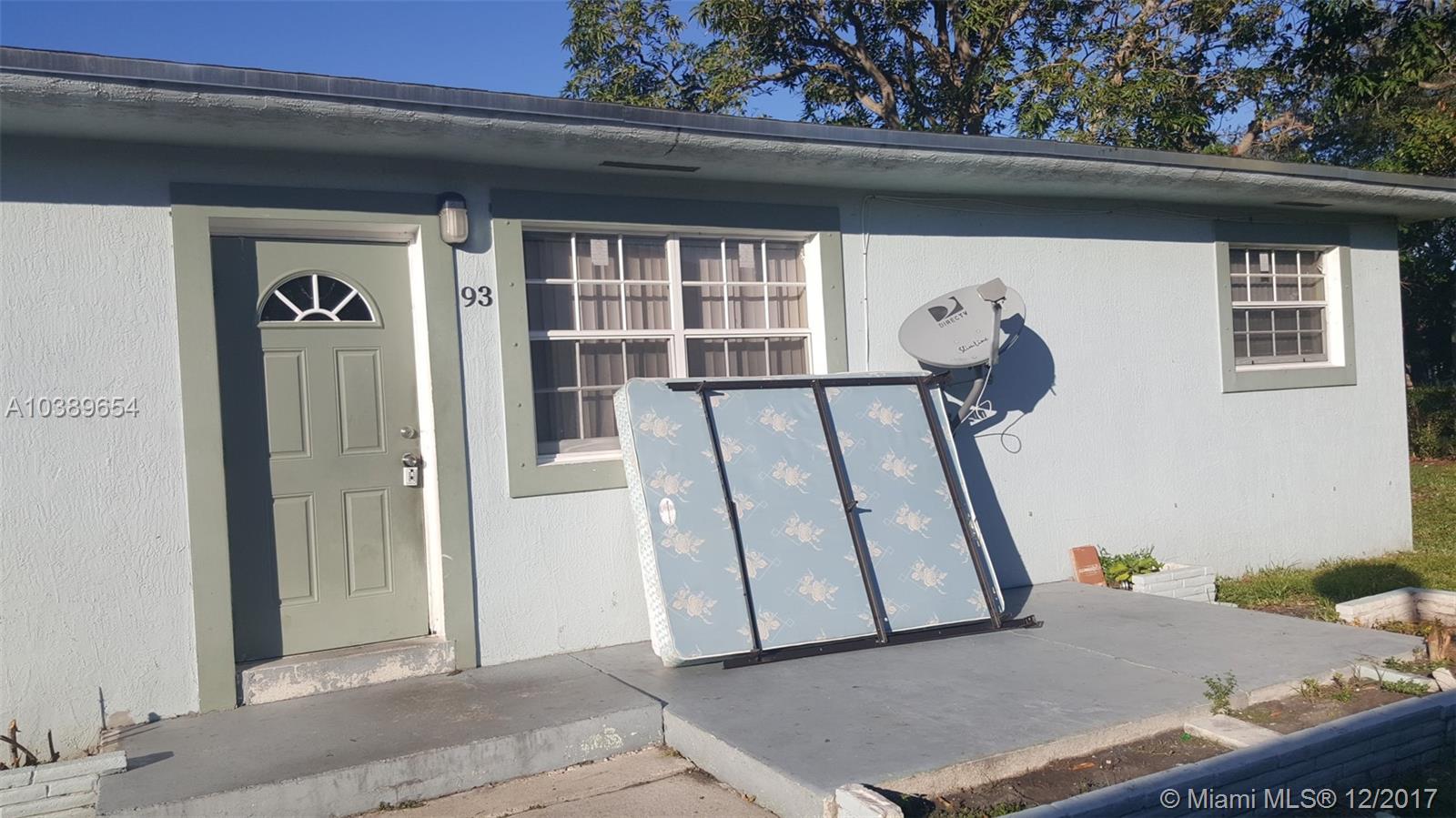 PYTHIAS PARK - Residential Lease