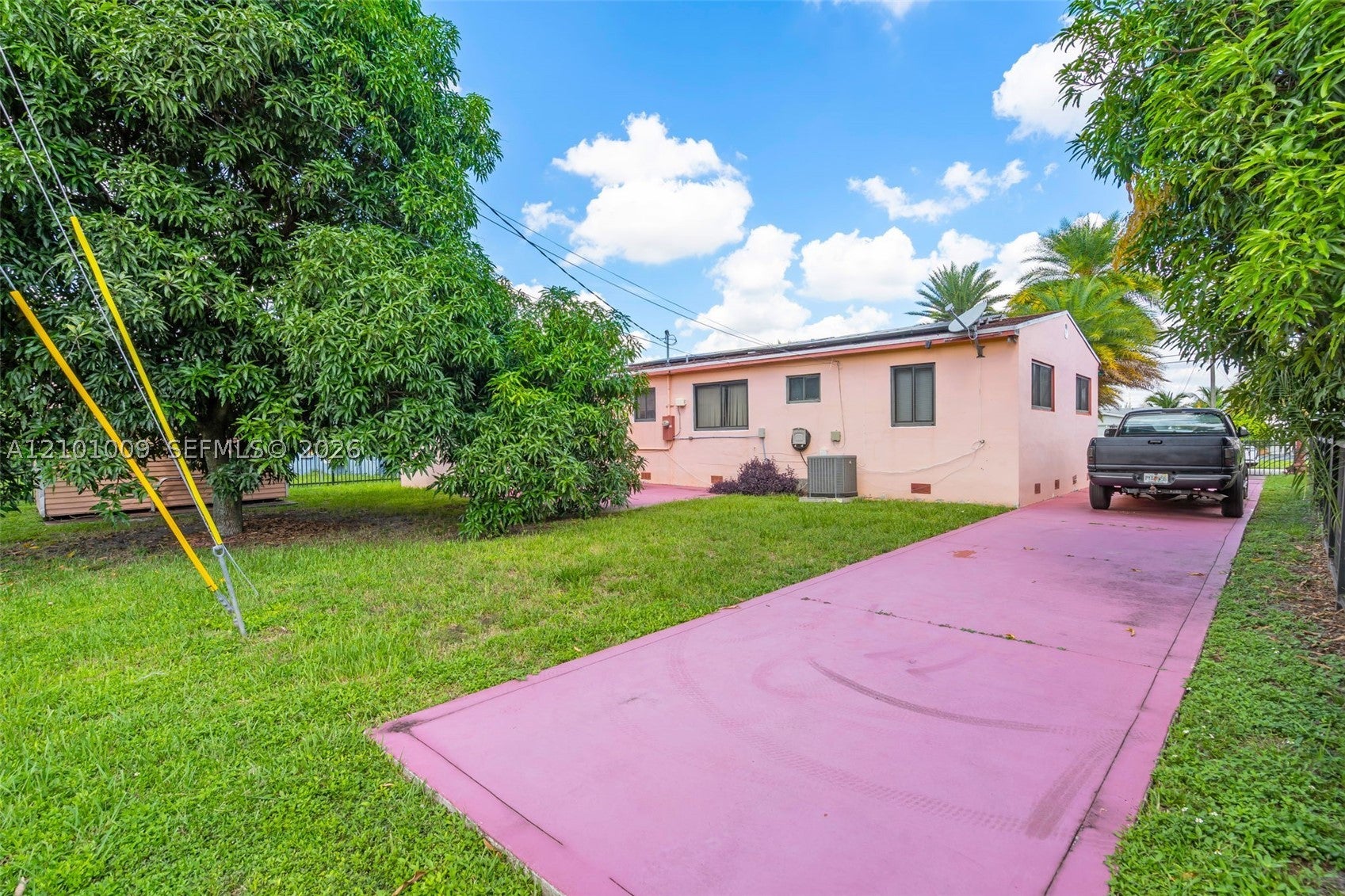1220 NW 91st St