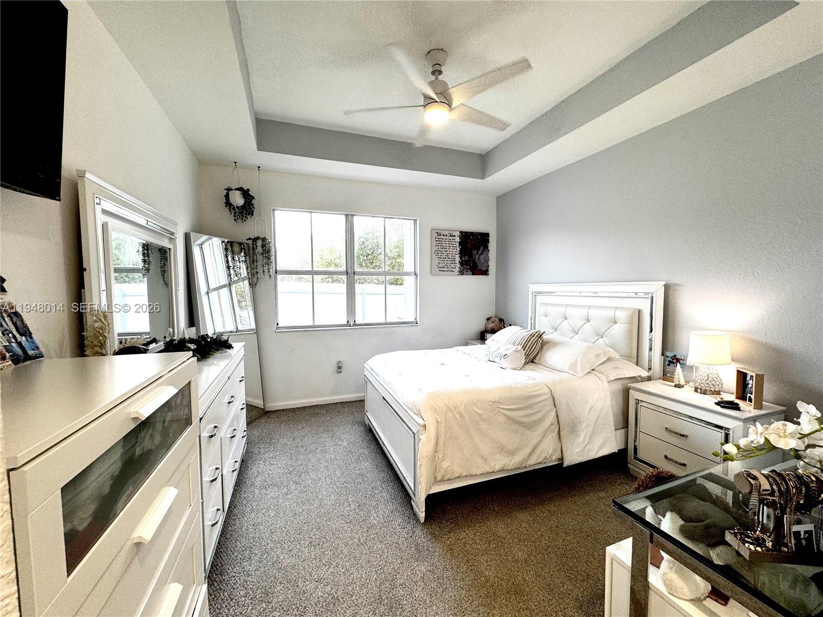 PORTOFINO BAY - Residential