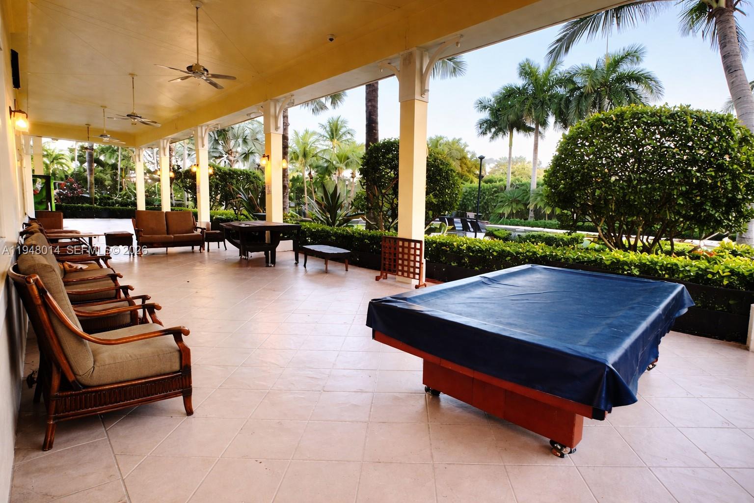 PORTOFINO BAY - Residential