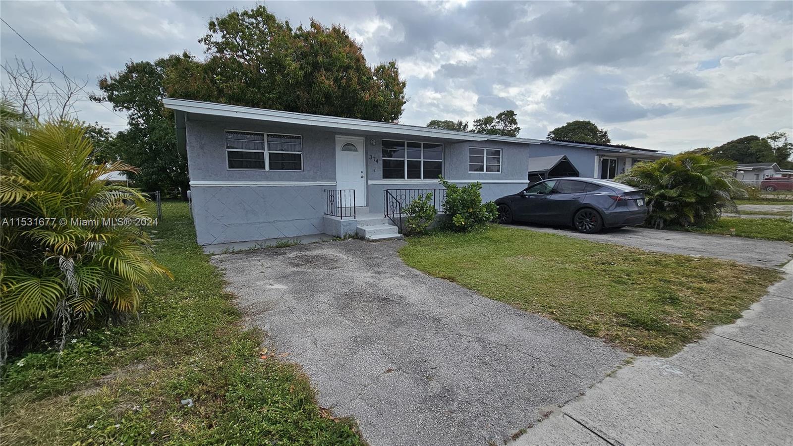 374 Nw 31st Ave, Fort Lauderdale, Broward County, Florida - 3 Bedrooms  
1 Bathrooms - 