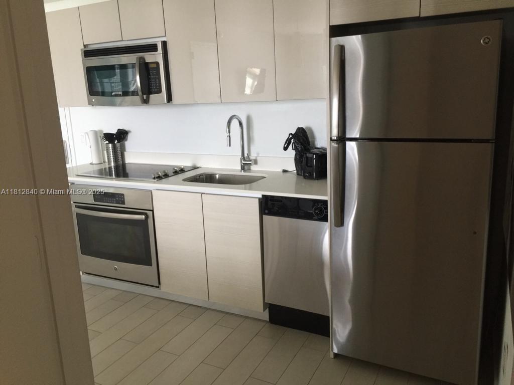 BEACHWALK CONDOMINIUM - Residential