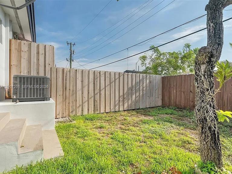 INGLESIDE PARK - Residential Income