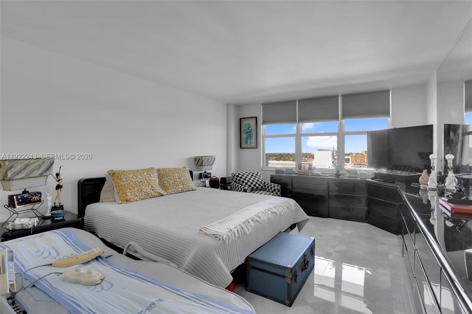 OPAL TOWERS CONDO - Residential