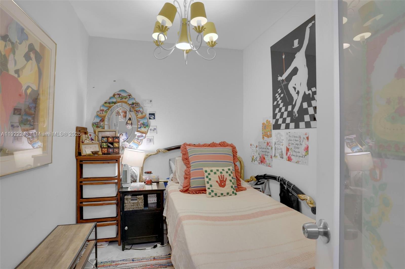 OPAL TOWERS CONDO - Residential