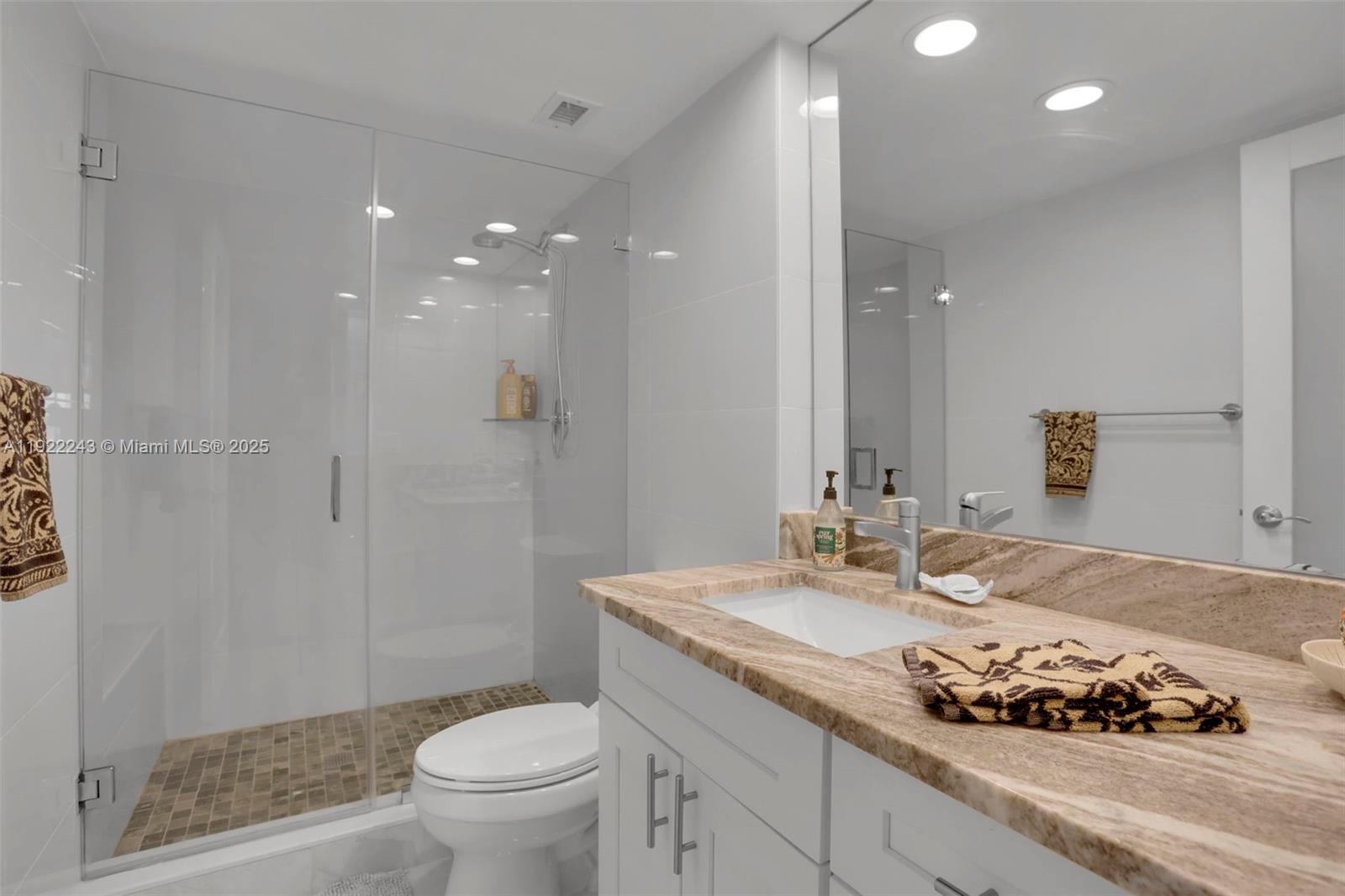 OPAL TOWERS CONDO - Residential