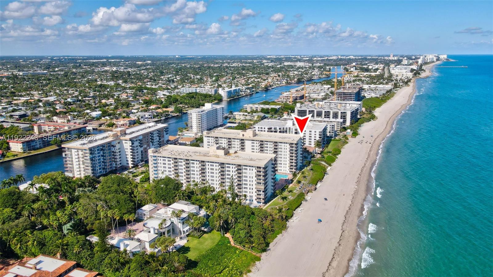 1149 Hillsboro Mile 1011