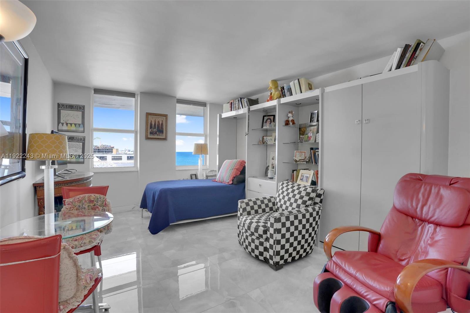 OPAL TOWERS CONDO - Residential