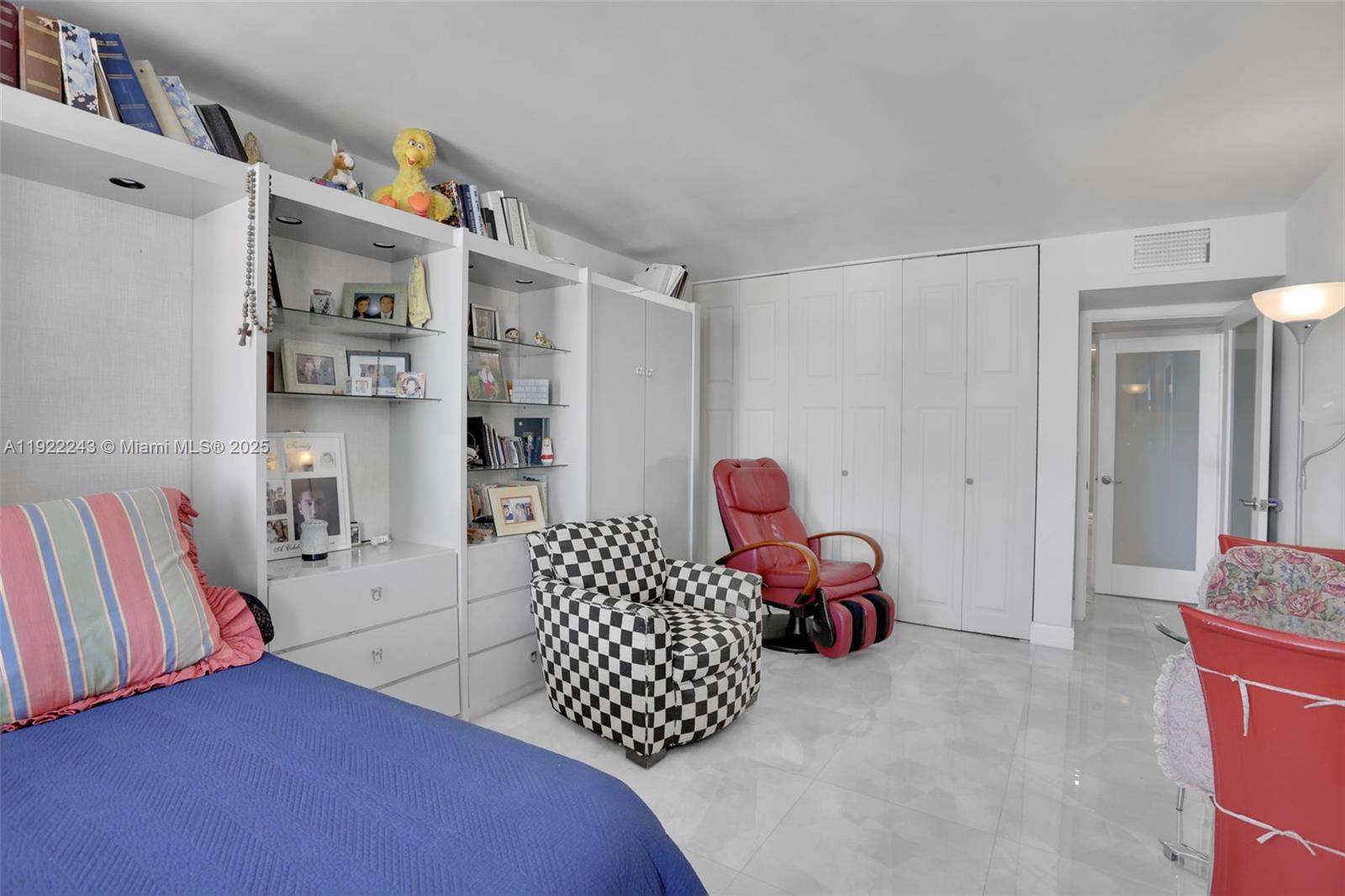 OPAL TOWERS CONDO - Residential