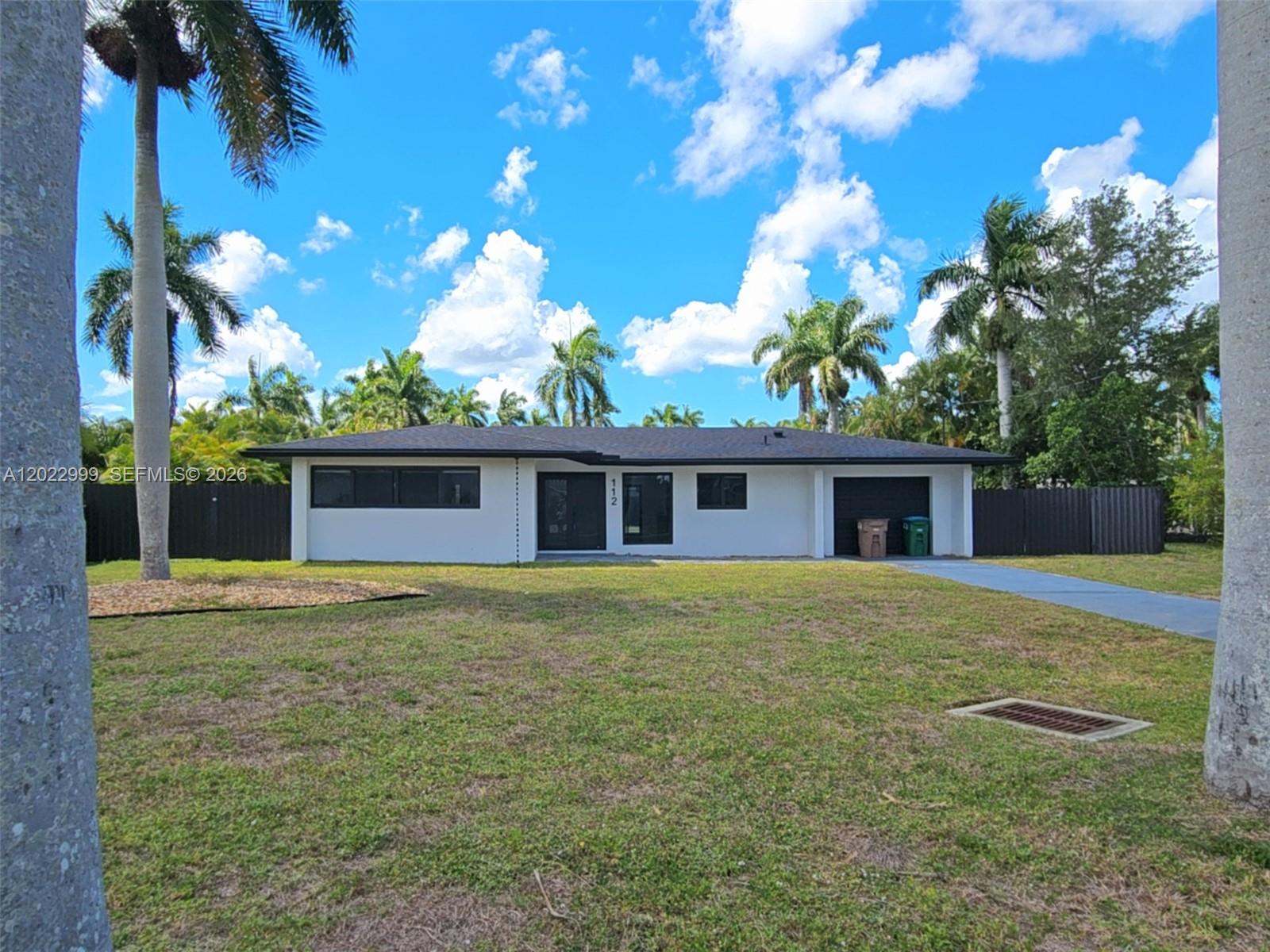 CAPE CORAL - Residential