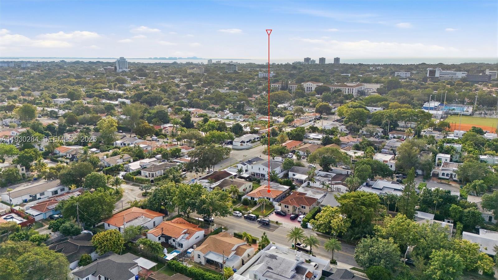 EAST VEDADO - Residential Lease