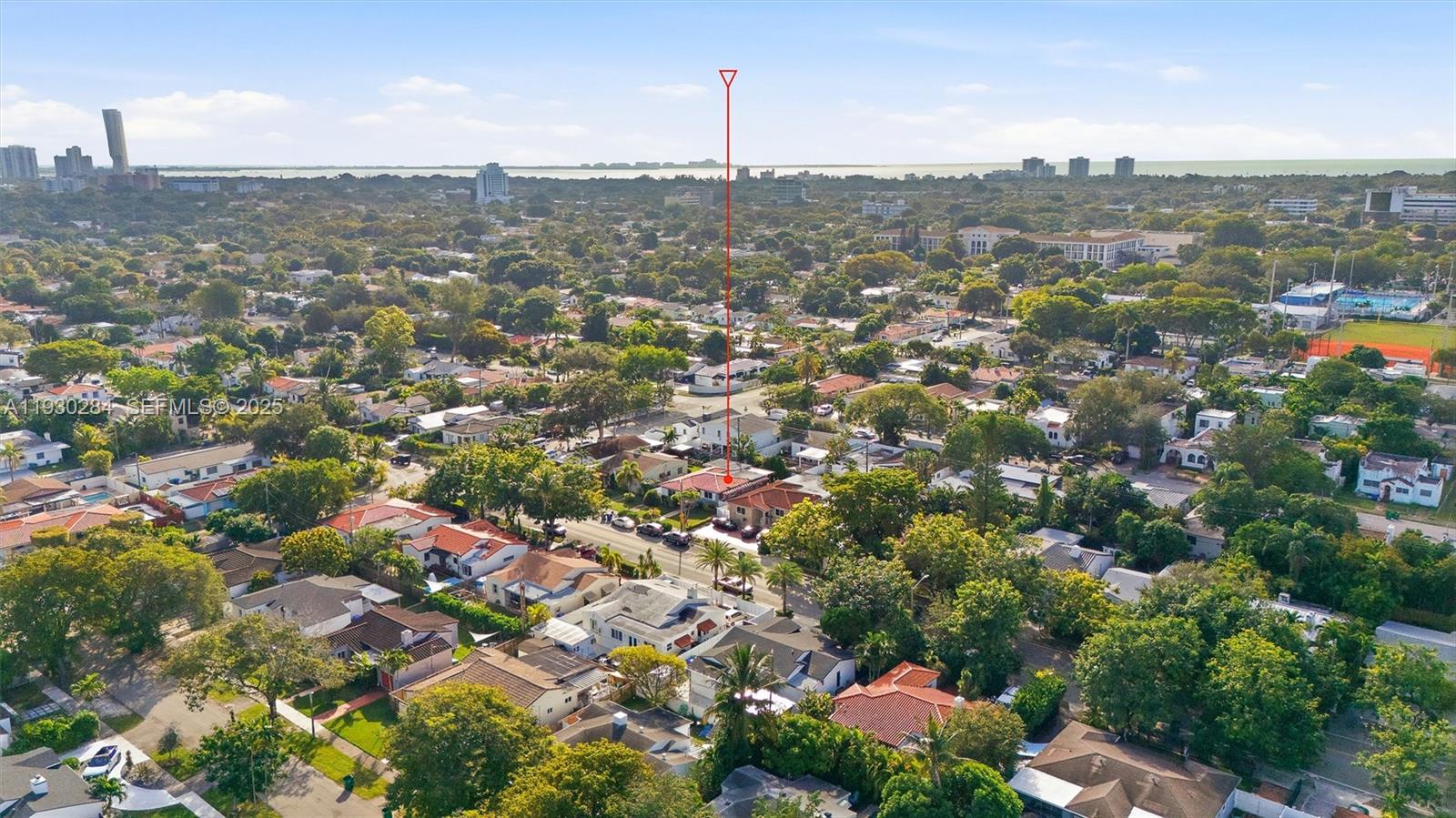 EAST VEDADO - Residential Lease