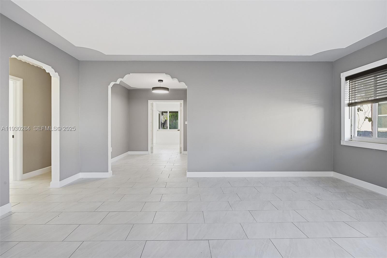 EAST VEDADO - Residential Lease