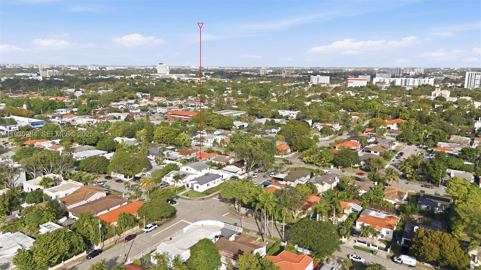 EAST VEDADO - Residential Lease