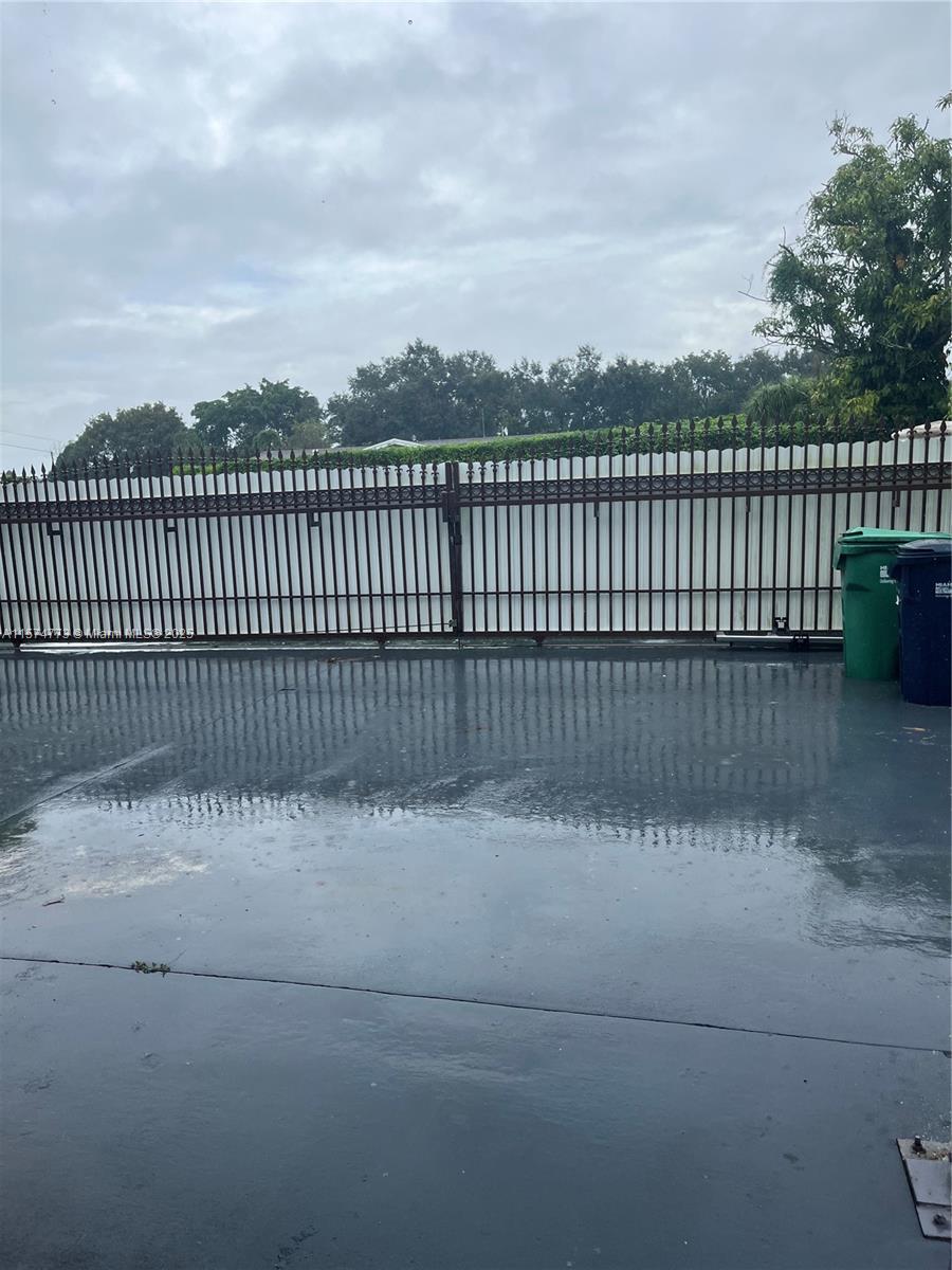 DIXIE PARK HEIGHTS - Residential