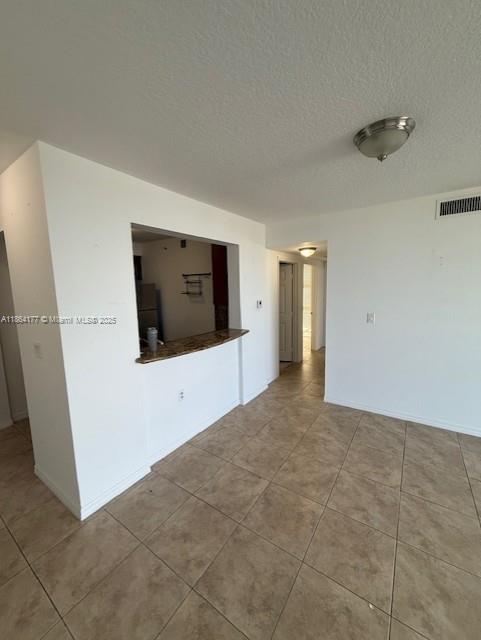 900 SW 8th St 904