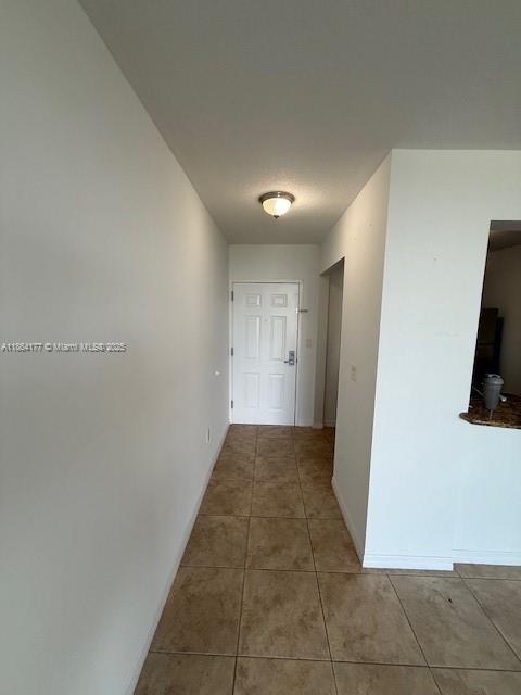 900 SW 8th St 904