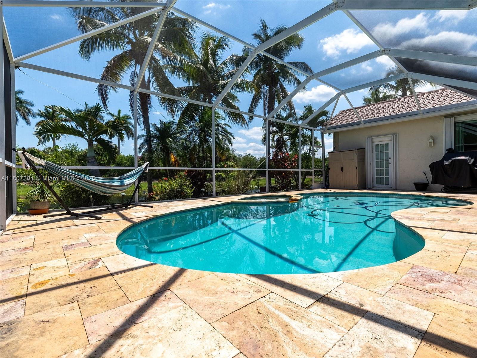 Laguna Springs - Residential