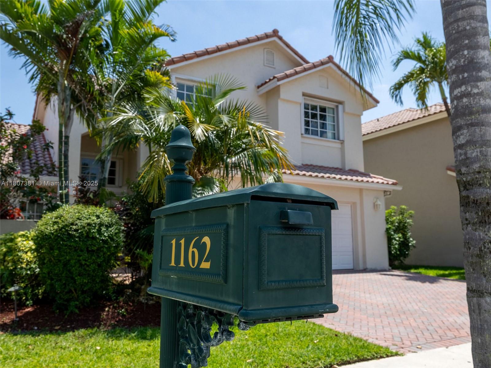 Laguna Springs - Residential