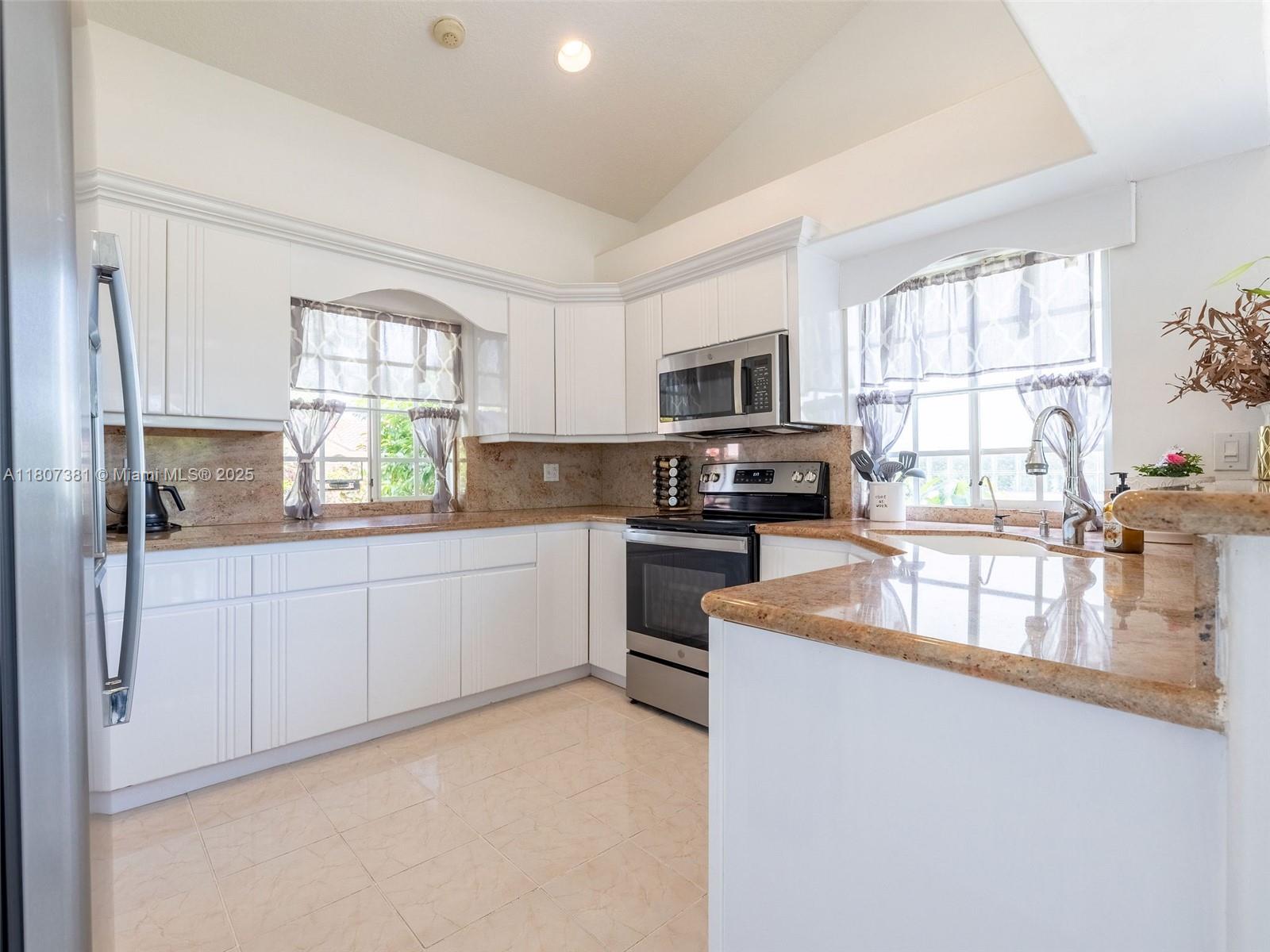 Laguna Springs - Residential