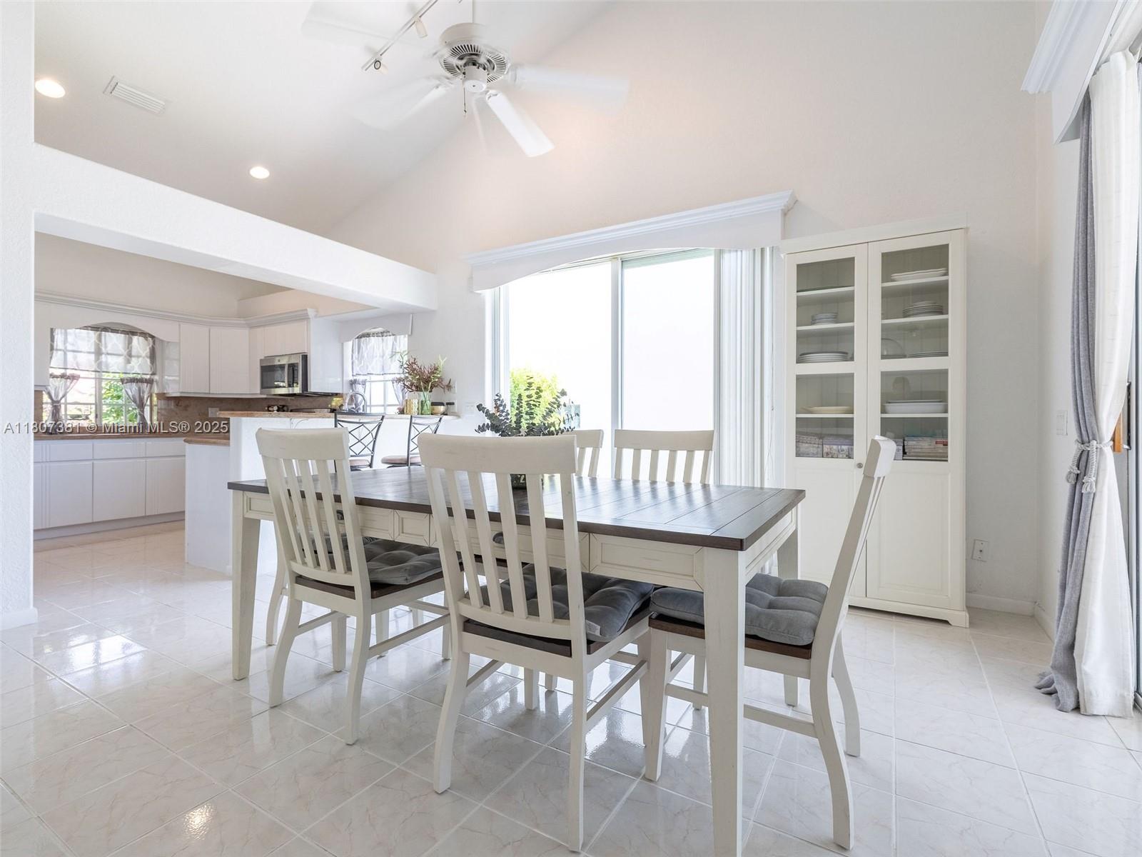 Laguna Springs - Residential