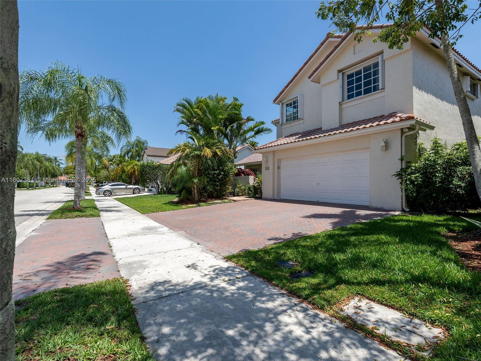 Laguna Springs - Residential
