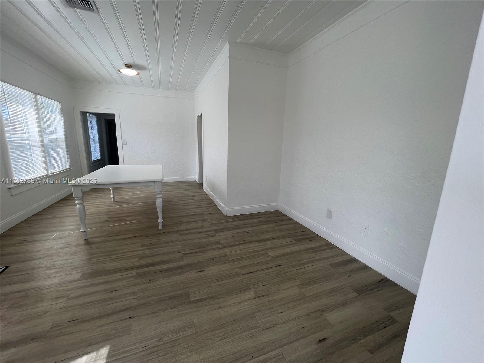 NORTH PALM BCH 4 - Residential